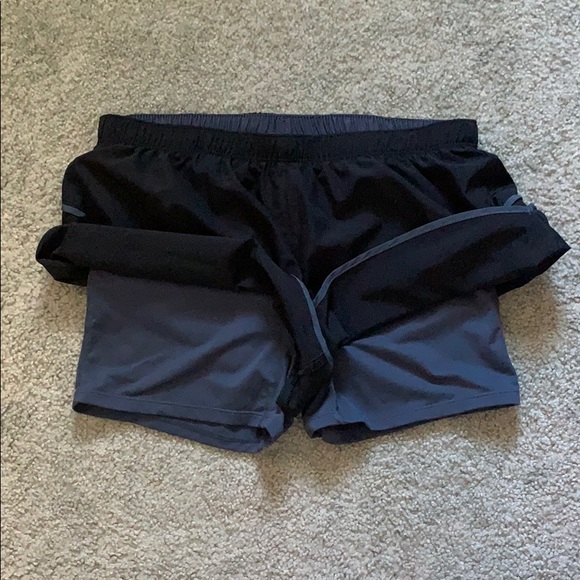 New Balance Running Shorts - Picture 3 of 5